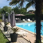 ホテル Les D'eauze Eauze